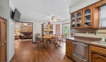 15120 Briarwood Dr, Basehor, KS 66007