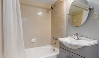 108 Duval Dr, Spartanburg, SC 29307