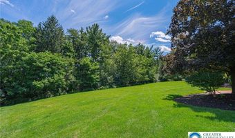 6958 Lehigh Ct, Allentown, PA 18106