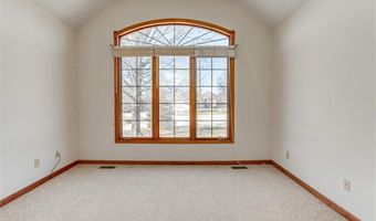 18180 S 153rd St, Basehor, KS 66007
