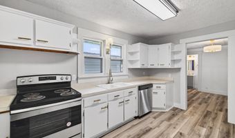 1017 Q St, Bedford, IN 47421