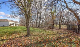 1303 N 158th Ct, Basehor, KS 66007