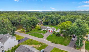 3238 Ridgewood Rd, Allenwood, NJ 08720