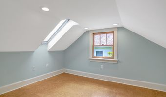 1903 N RANDOLPH St, Arlington, VA 22207