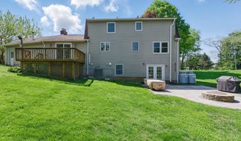 7 Beechwood Cir, Cromwell, CT 06416