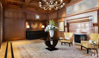 1 Dalton St 2412, Boston, MA 02115