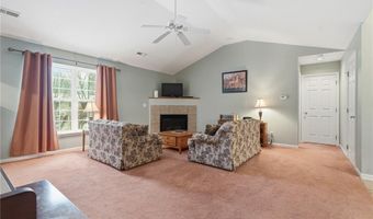 1105 Chapel St, Baldwin City, KS 66006