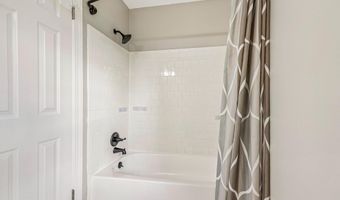 3802 IVANHOE Ln, Alexandria, VA 22310