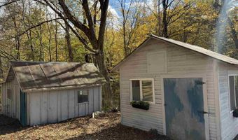 31 Lakota Rd, Barnard, VT 05031