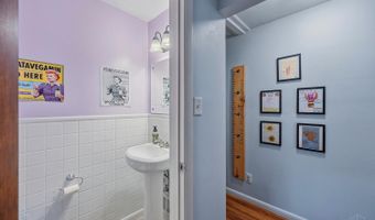 919 Rosetree Ln, Anderson Twp., OH 45230