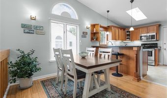 84 Cardinal Dr, North Kingstown, RI 02852