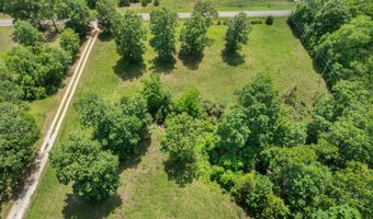 1899 State Hwy Dd, Ava, MO 65608