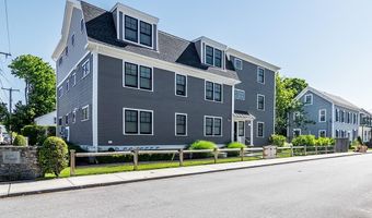 20 E Bowery St 1A, Newport, RI 02840