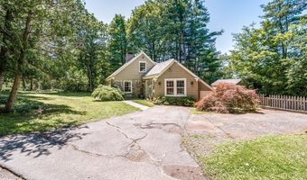 18 Plum Tree Rd, Amherst, MA 01002