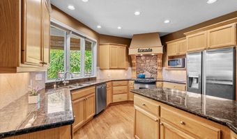 16830 NW FIRESTONE Ct, Beaverton, OR 97006