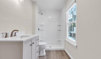 5 Buxton Ct, Barnegat, NJ 08005