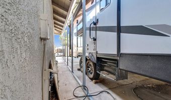13931 Falling Leaf Rd, Apple Valley, CA 92307