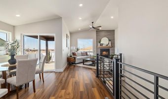 4012 SADDLEBACK Ln, Cheyenne, WY 82001