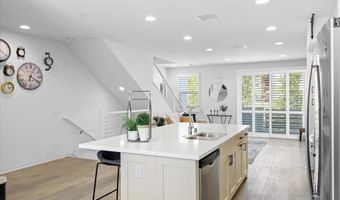 2511 State St, Carlsbad, CA 92008