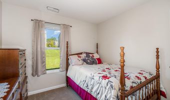 1194 Edgewater Way, Alexandria, KY 41001