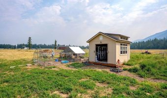4289 Paradise Valley Rd, Bonners Ferry, ID 83805