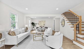 1805 S POLLARD St, Arlington, VA 22204