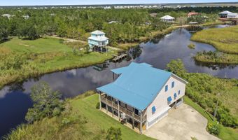 4166 Old Lazy River Rd, Bay St. Louis, MS 39520