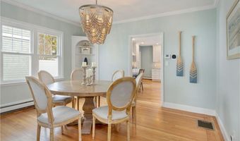 112 Esplanade, Middletown, RI 02842