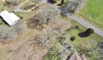 2259 E Laurel St, Atmore, AL 36502