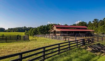 276 Ledges Trl, Alexander City, AL 35010