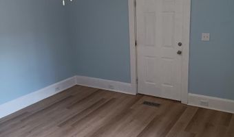 1103 N Main St, Abbeville, SC 29620