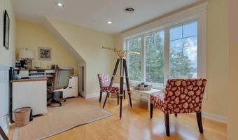638 E Shore Dr, Acton, ME 04001