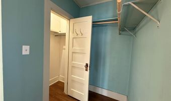 3317 Jackson St, Alton, IL 62002