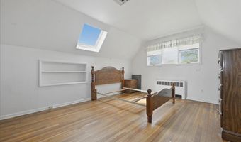 49 Forrest Pl, Amityville, NY 11701