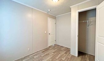 7055 Quarry Rd 59, Amherst, OH 44001