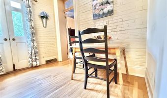 617 State St, Alton, IL 62002