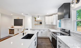 1914 Windham Pl, Charlotte, NC 28205