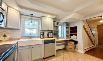 2 Bowles Ave, Bar Harbor, ME 04609