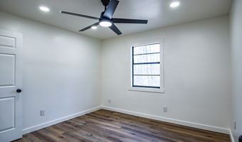 1565 Ales Rd, Batesville, MS 38606