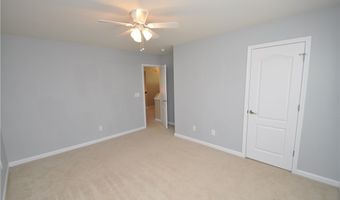 300 Sutton Glen Dr, Apex, NC 27523