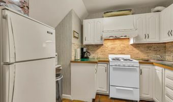 512 Main Ave #2, Bay Head, NJ 08742