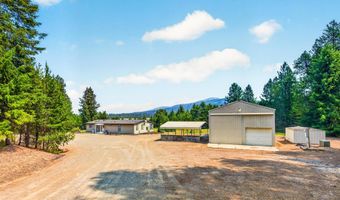 1255 Roberts Ln, Blanchard, ID 83804