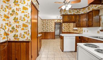 5236 Floynell Dr, Baton Rouge, LA 70809