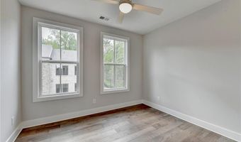 375 Chiswick Cir, Alpharetta, GA 30009