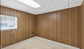 2093 Gherry Dr, Austell, GA 30106