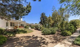 10525 Burned Oak Ln, Escondido, CA 92026