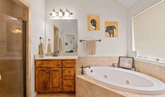 213 Billo Ct, Weatherford, TX 76087