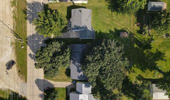 109 S Dubuque St, Anamosa, IA 52205