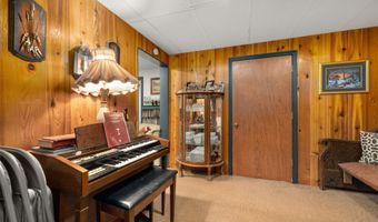 516 Peaceful Dr, Bigfork, MT 59911