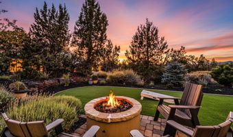 22887 Ghost Tree Ln, Bend, OR 97701